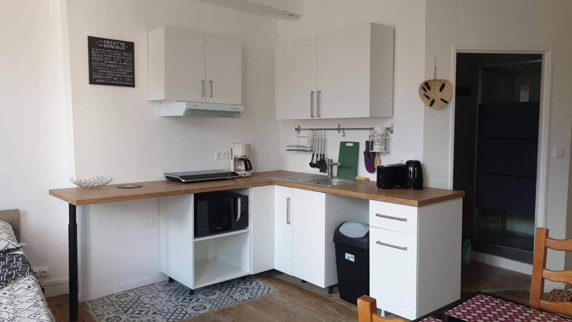 Appartements Simples Et Fonctionnels Pamiers Exterior foto